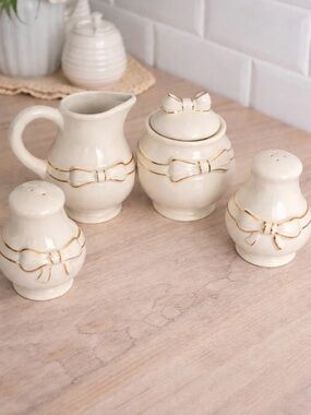 Gibson Cream Ceramic Bow Accent Kitchen Set
